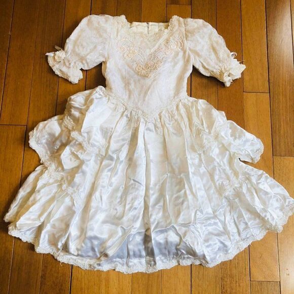 Vintage Girls Dress 8 Wedding Princess Victorian - Picture 9 of 12